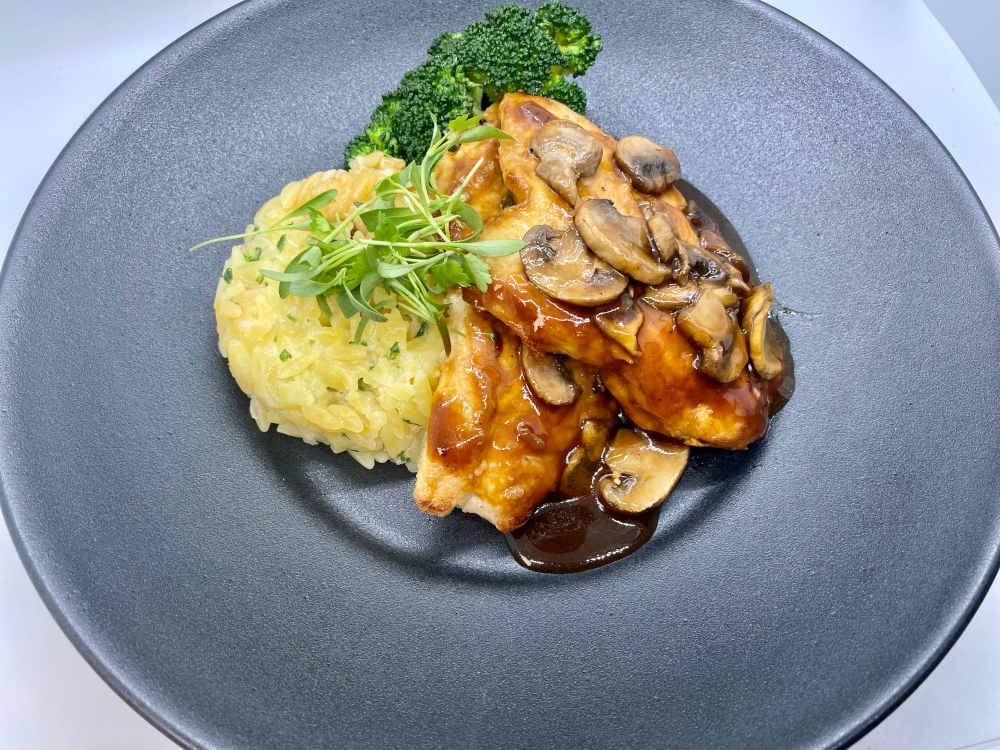 Chicken Marsala with Veggie Orzo 3