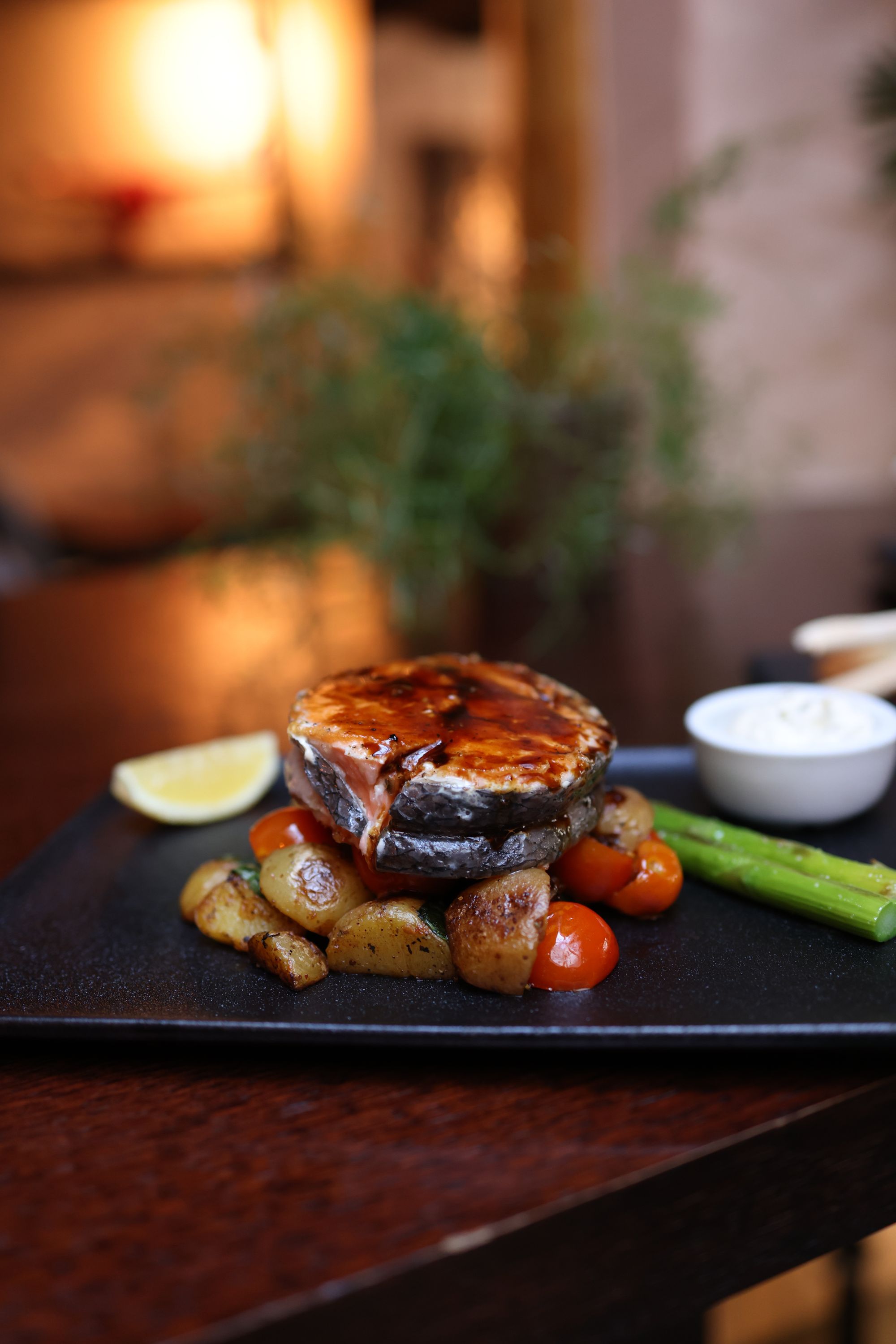 Grilled salmon with vegetables